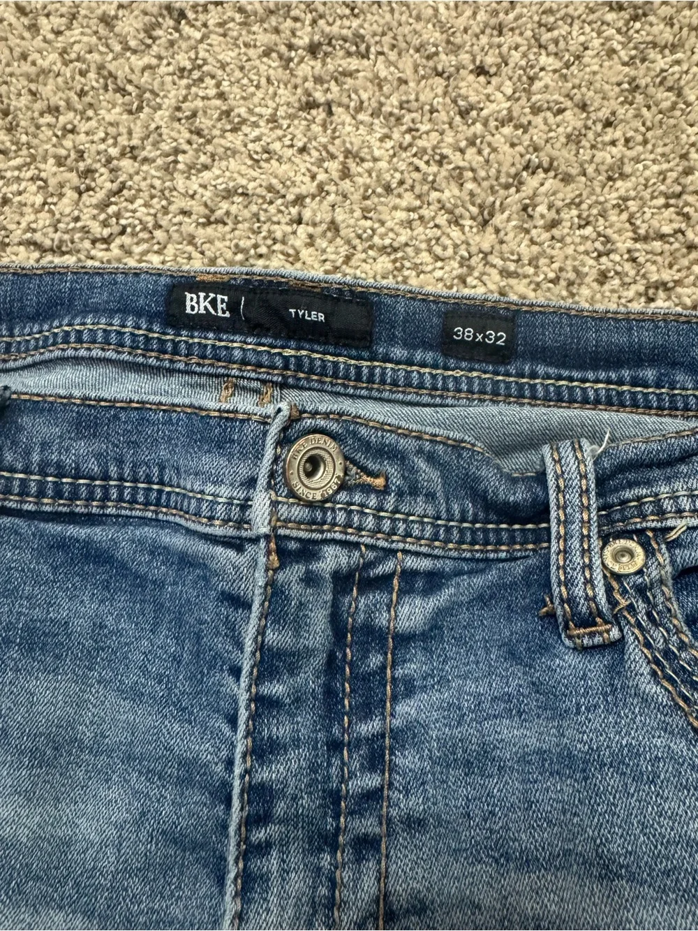 BKE Men’s Blue Bootcut Jeans with Decorative Pocket Stitching